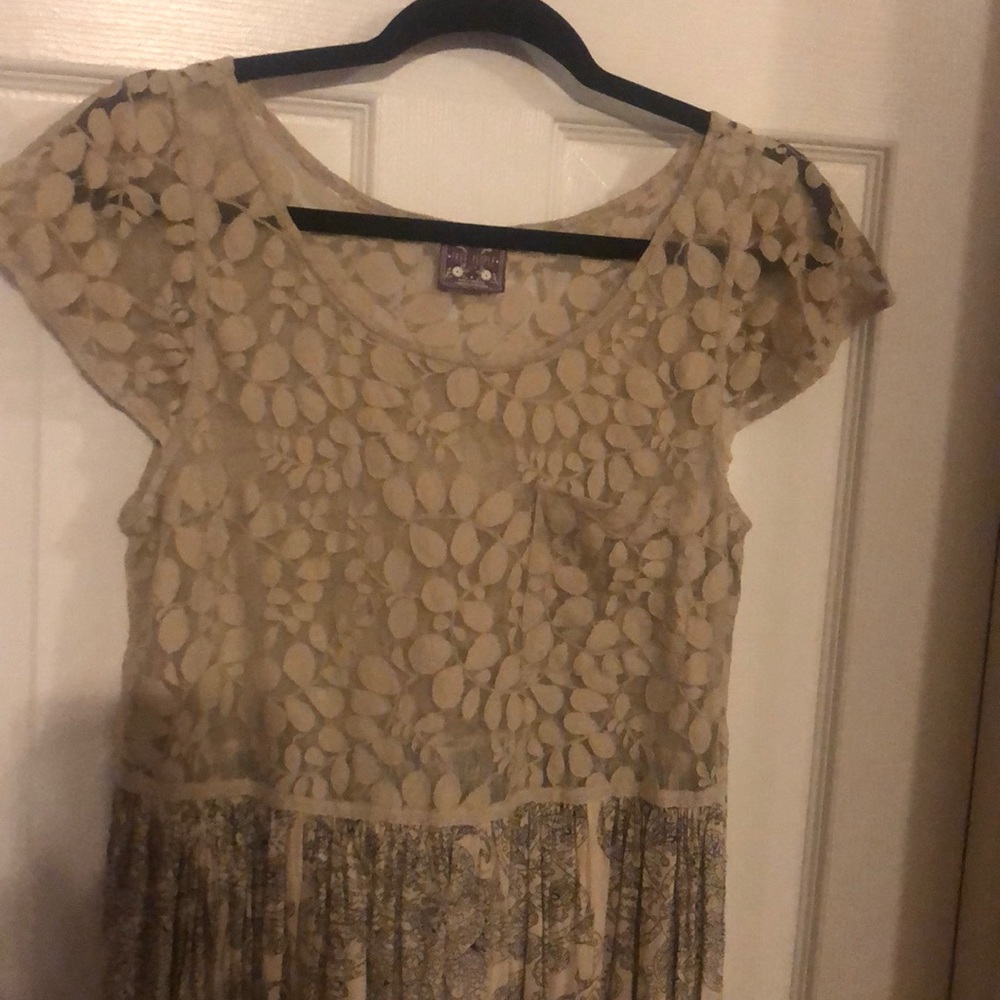 Free People Large babydoll lace and print top - Picture 2 of 5